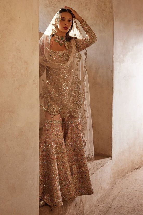 Champagne Mirror-Glaze Sharara